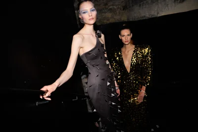 Look 18